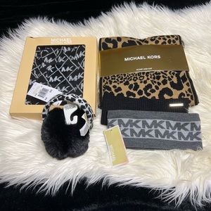 New Michael kors Scarf Sets